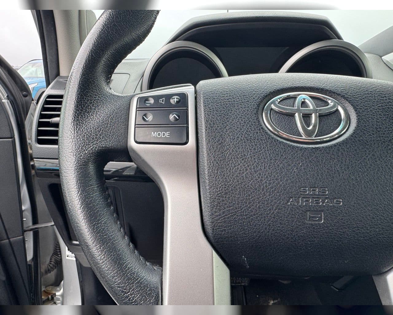 2018 Toyota Land Cruiser
