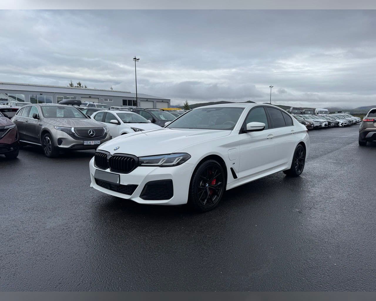 2021 BMW 5 Series 545e xDrive