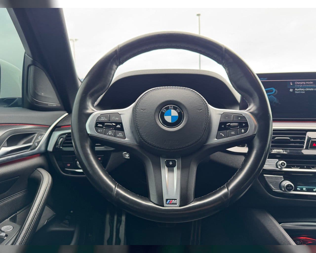 2021 BMW 5 Series 545e xDrive