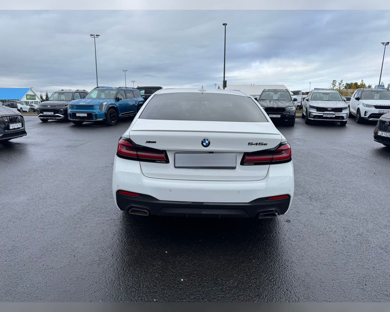 2021 BMW 5 Series 545e xDrive