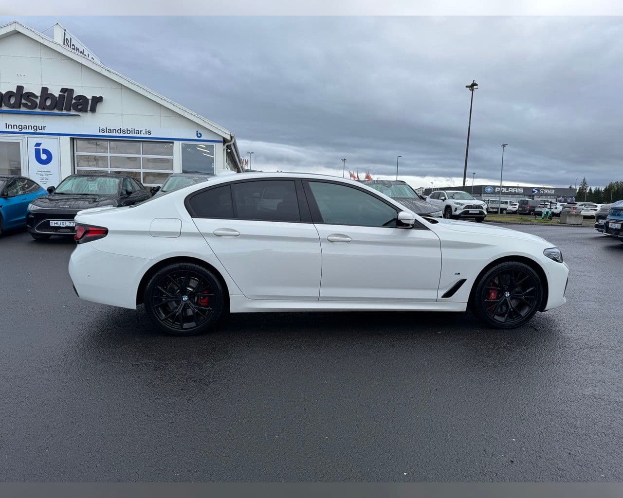 2021 BMW 5 Series 545e xDrive