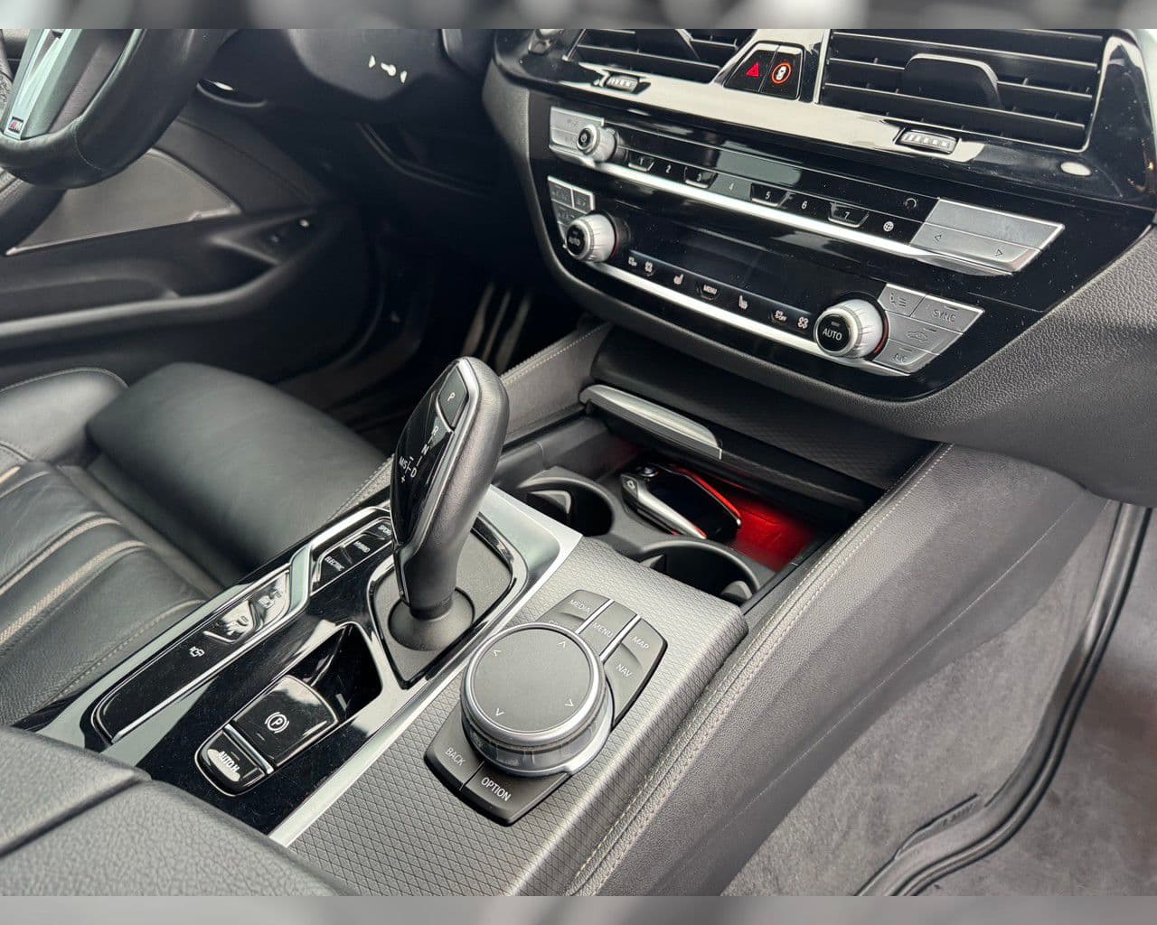 2021 BMW 5 Series 545e xDrive