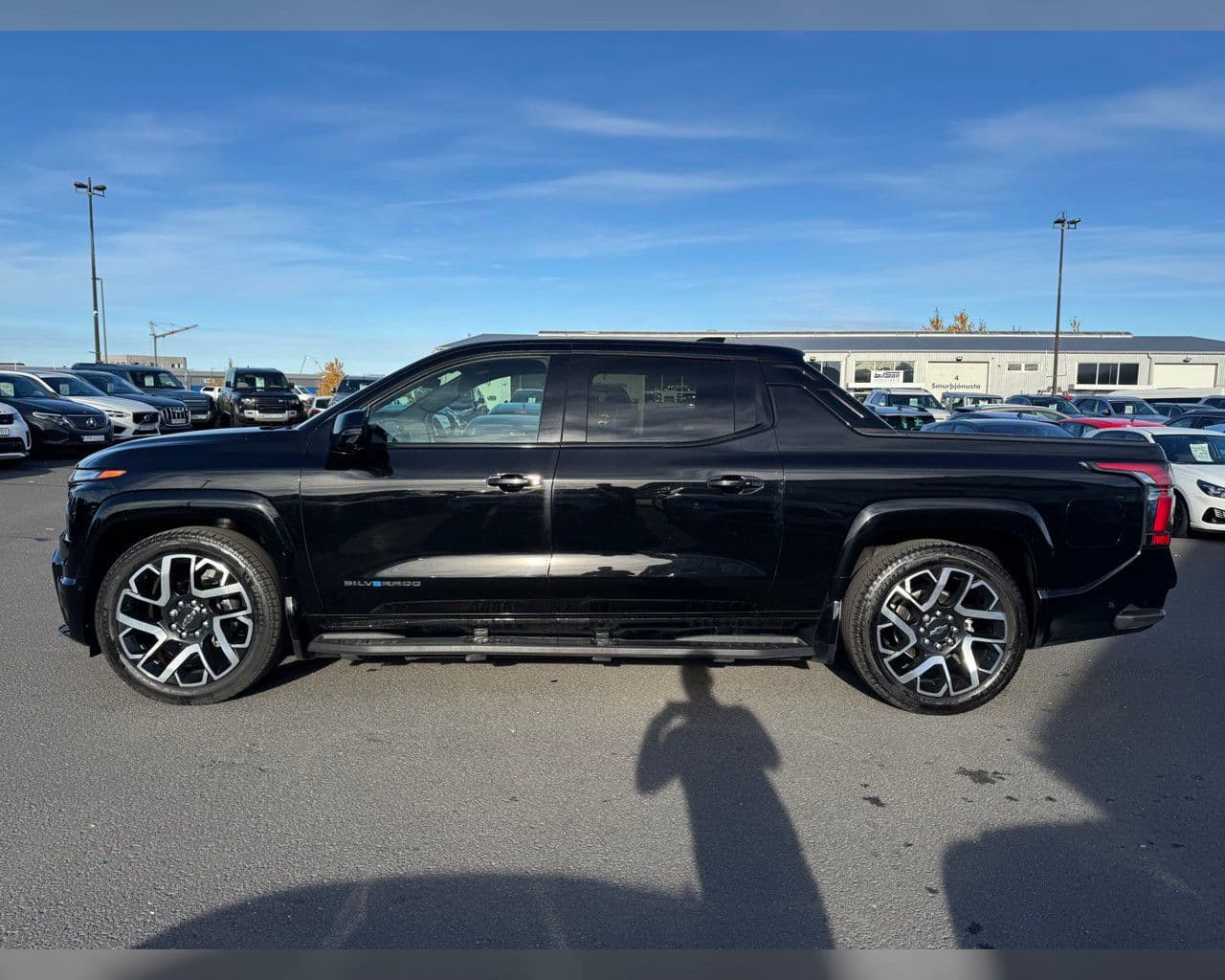 2025 Chevrolet Silverado