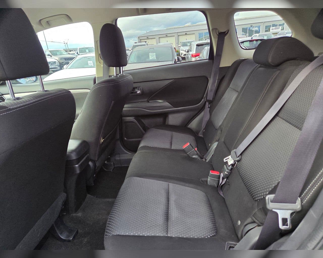 2016 Mitsubishi Outlander