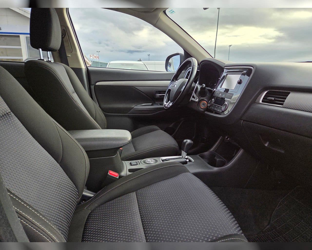 2016 Mitsubishi Outlander