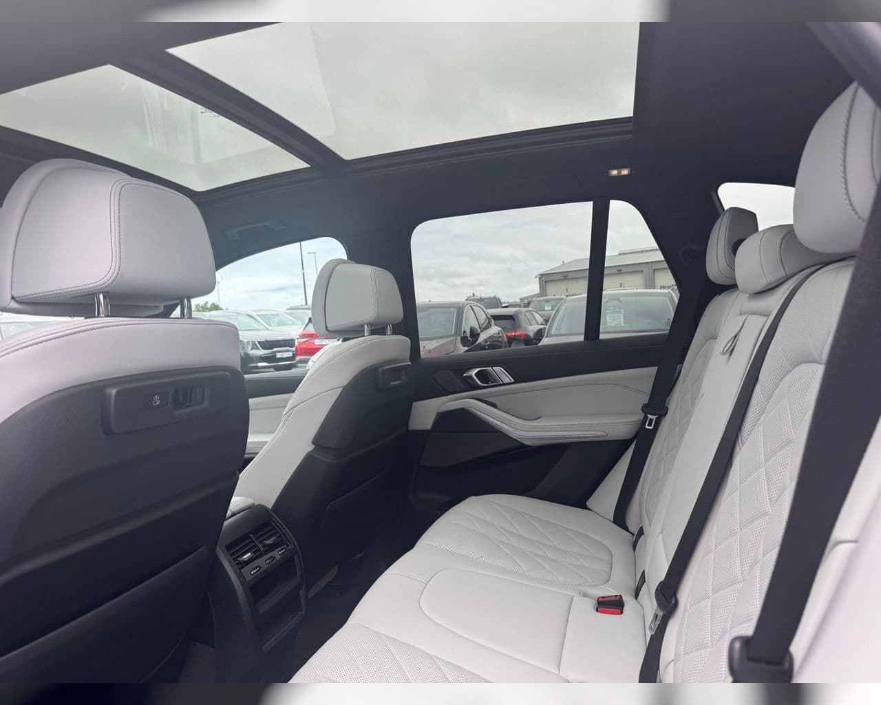 2023 BMW X5