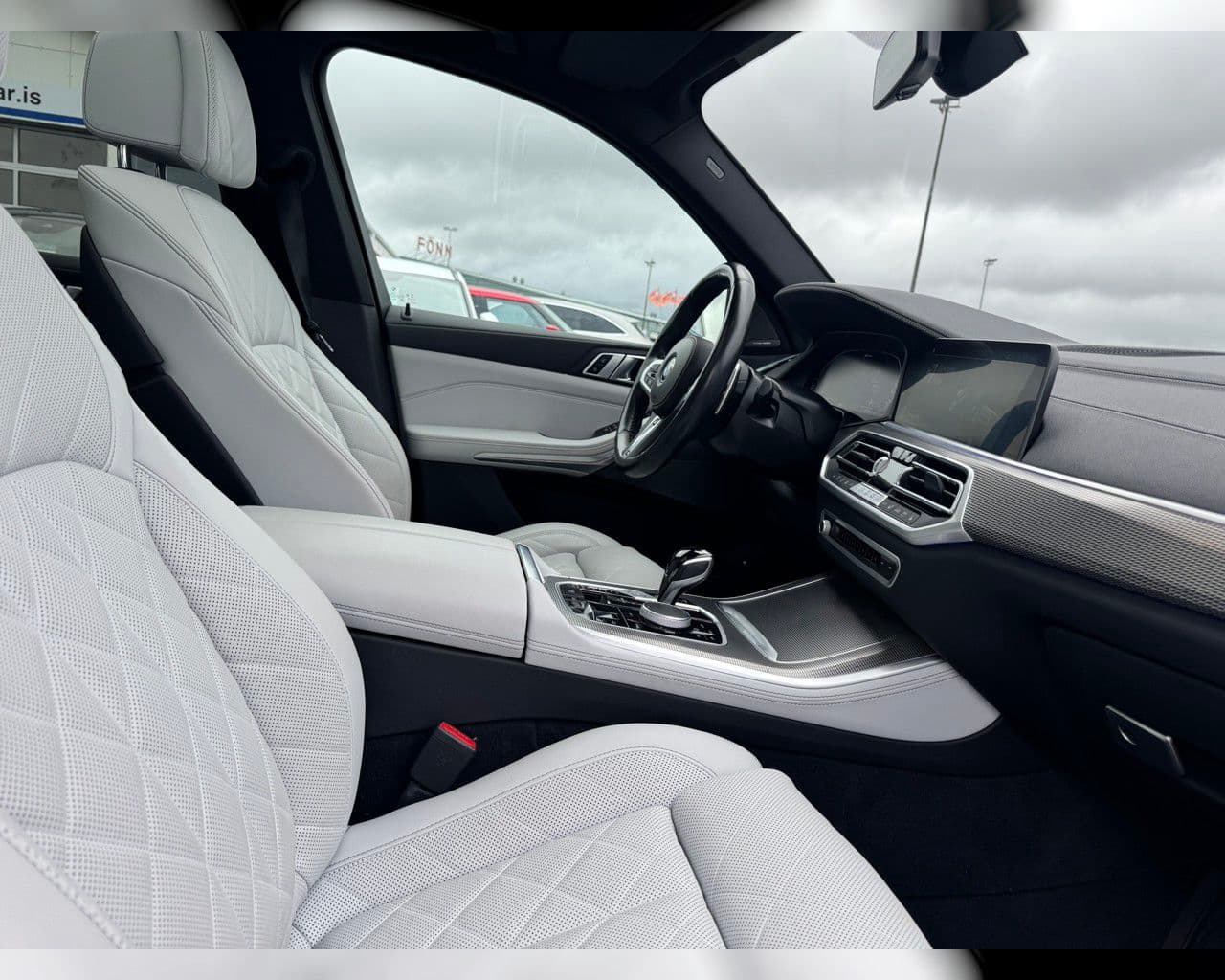 2023 BMW X5