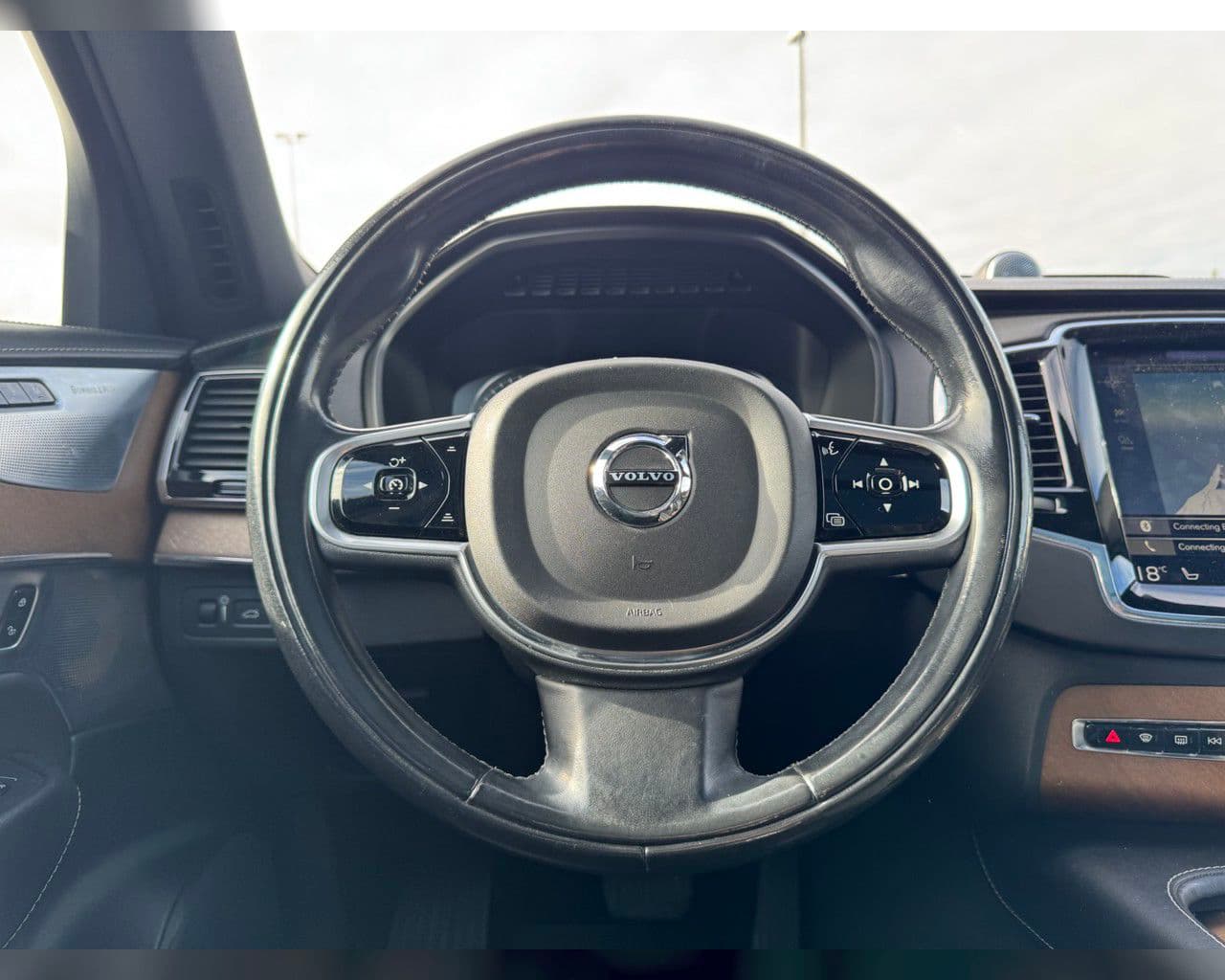2017 Volvo XC90