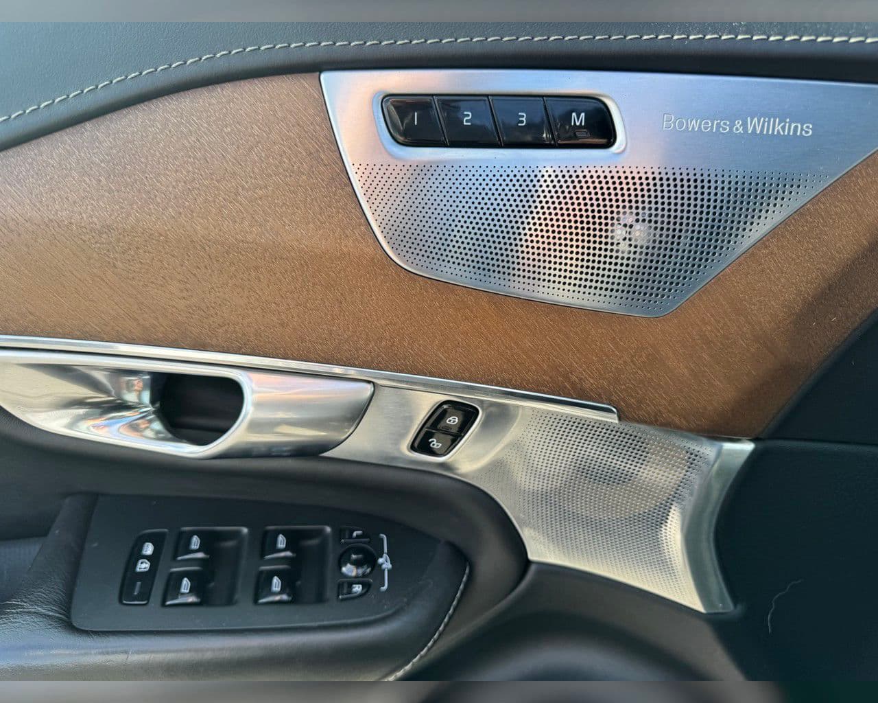 2017 Volvo XC90