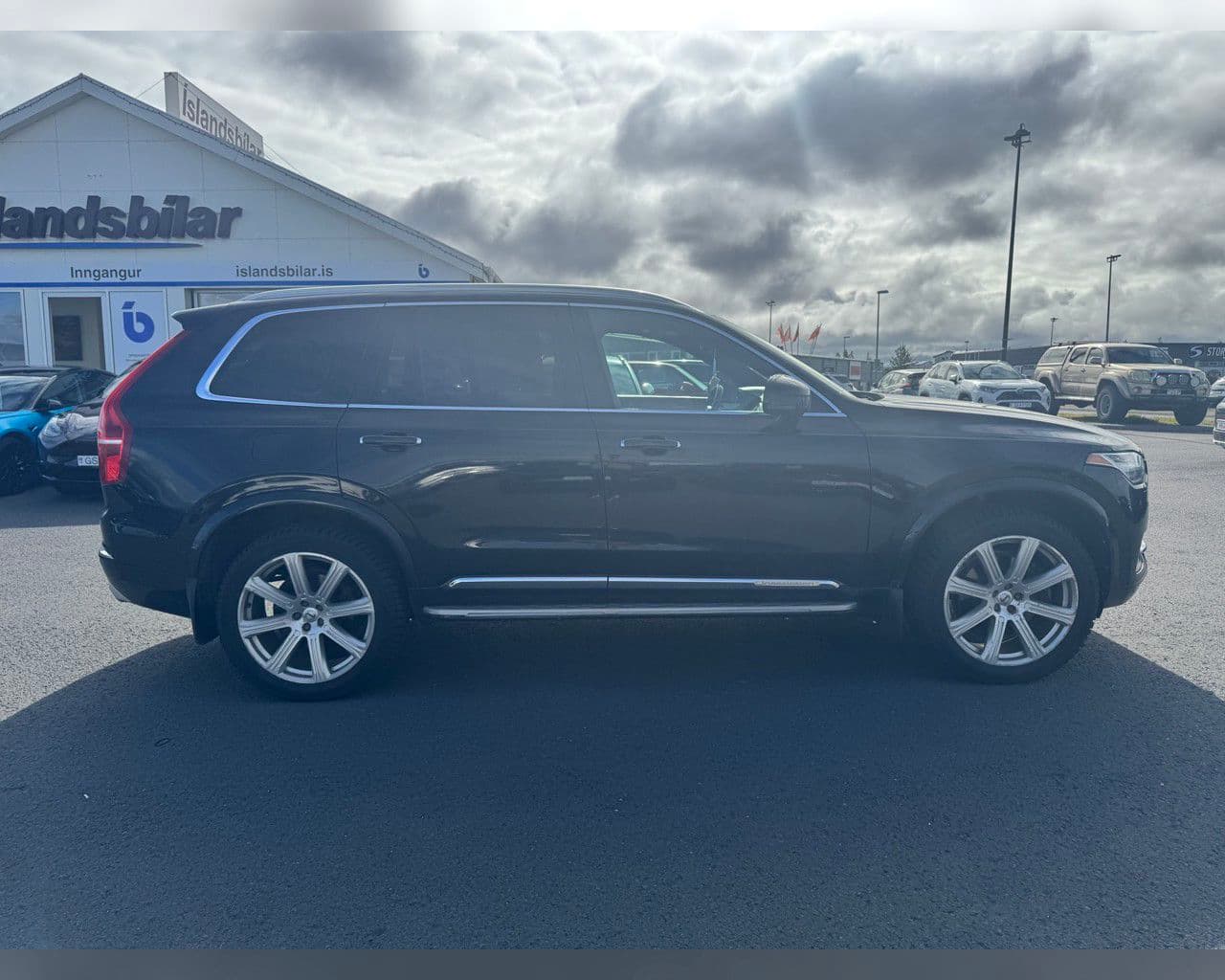 2017 Volvo XC90