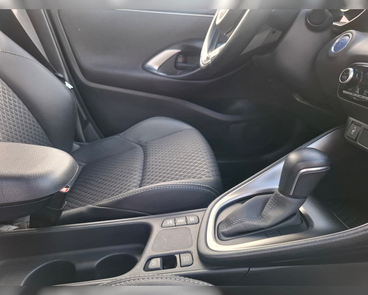 2024 Mazda 2 Hybrid