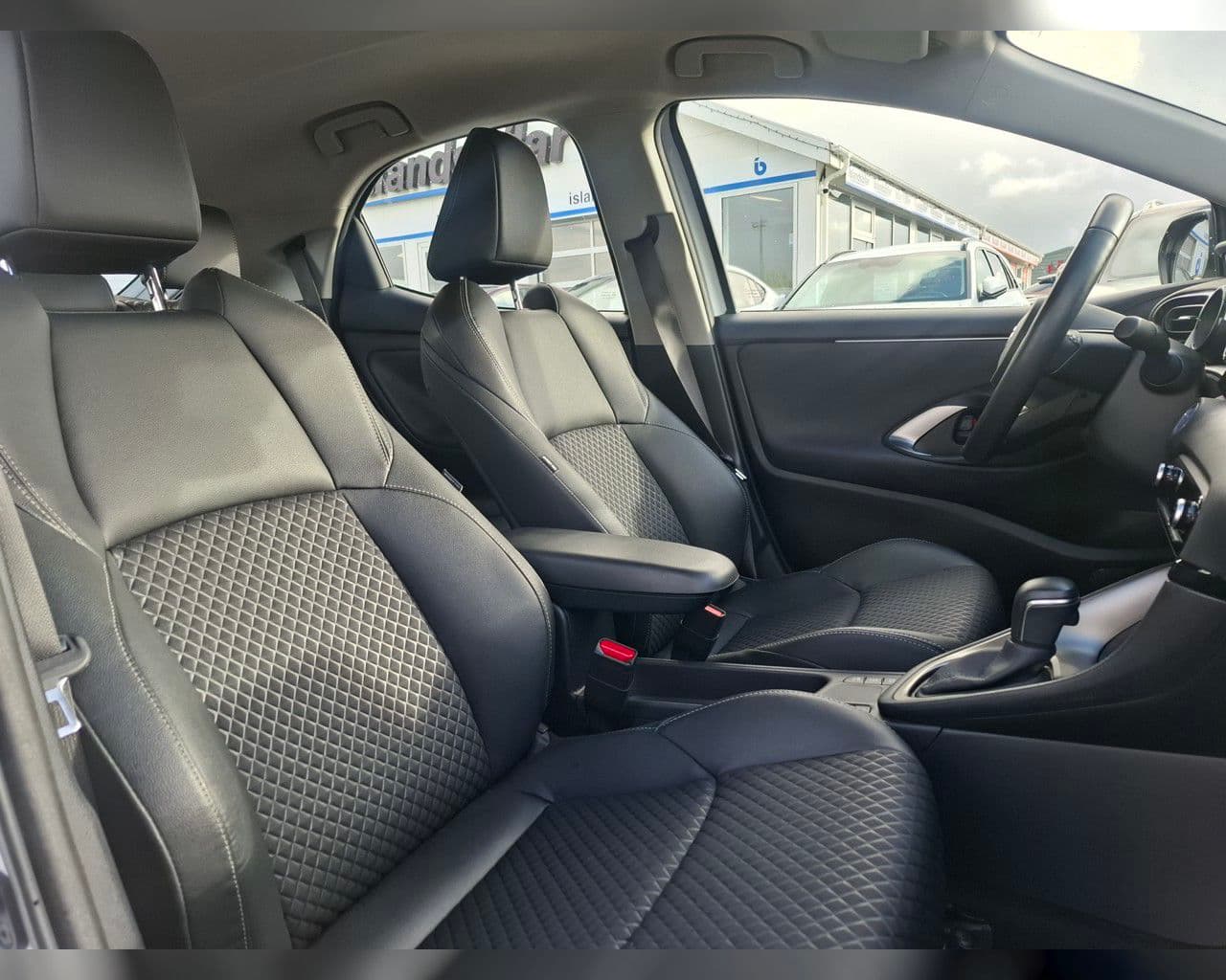 2024 Mazda 2 Hybrid
