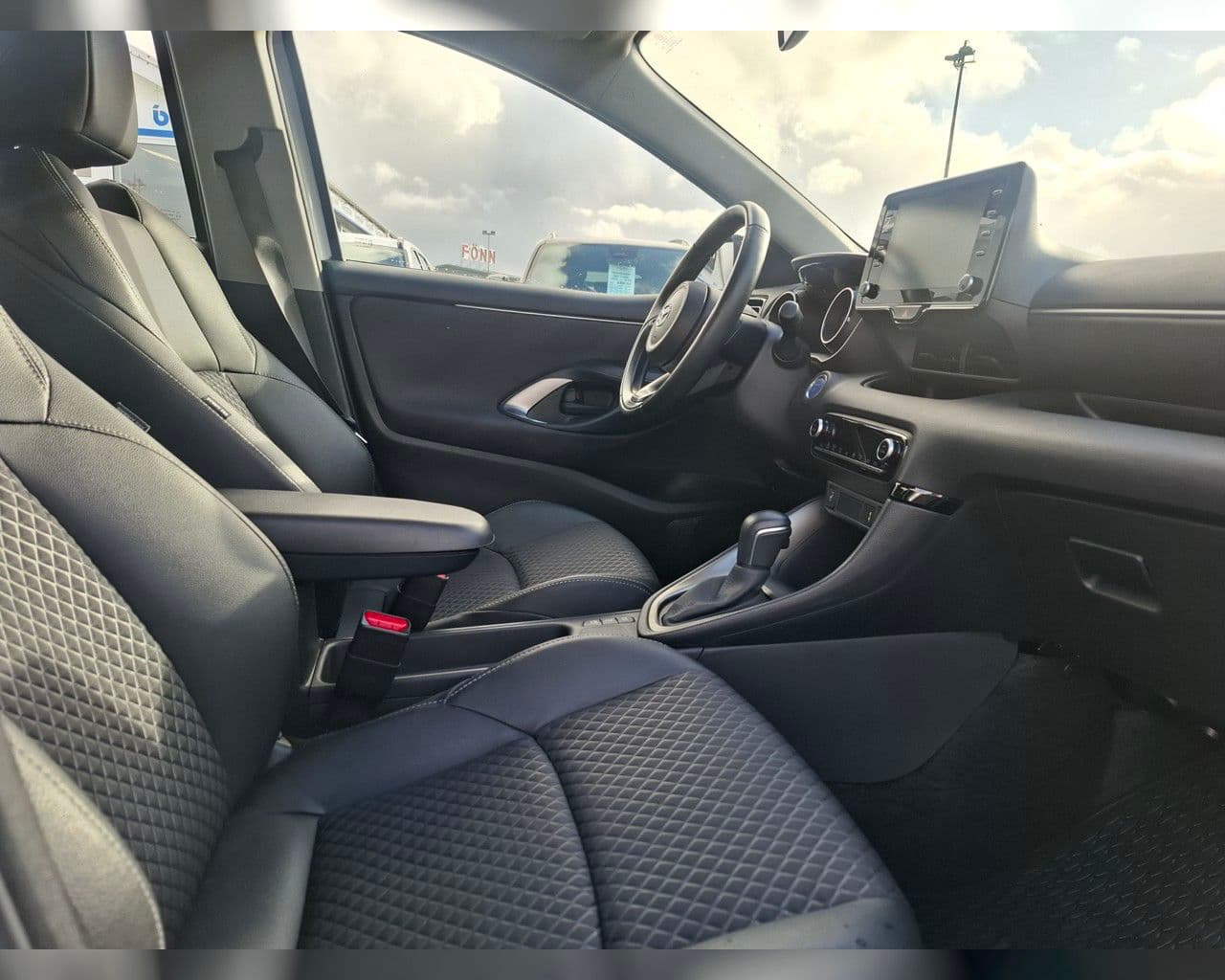 2024 Mazda 2 Hybrid