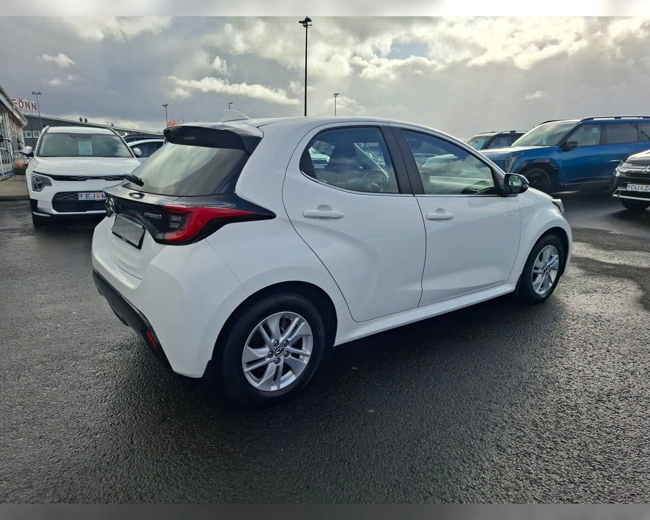 2024 Mazda 2 Hybrid