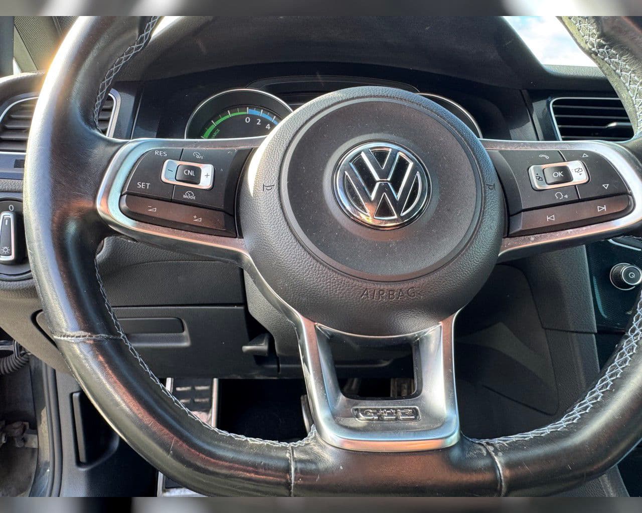 2016 Volkswagen Golf