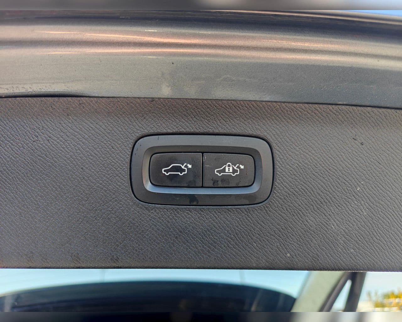 2020 Volvo XC90