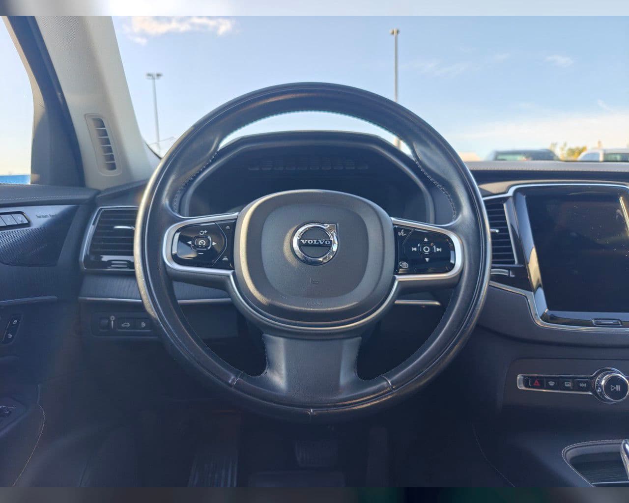 2020 Volvo XC90