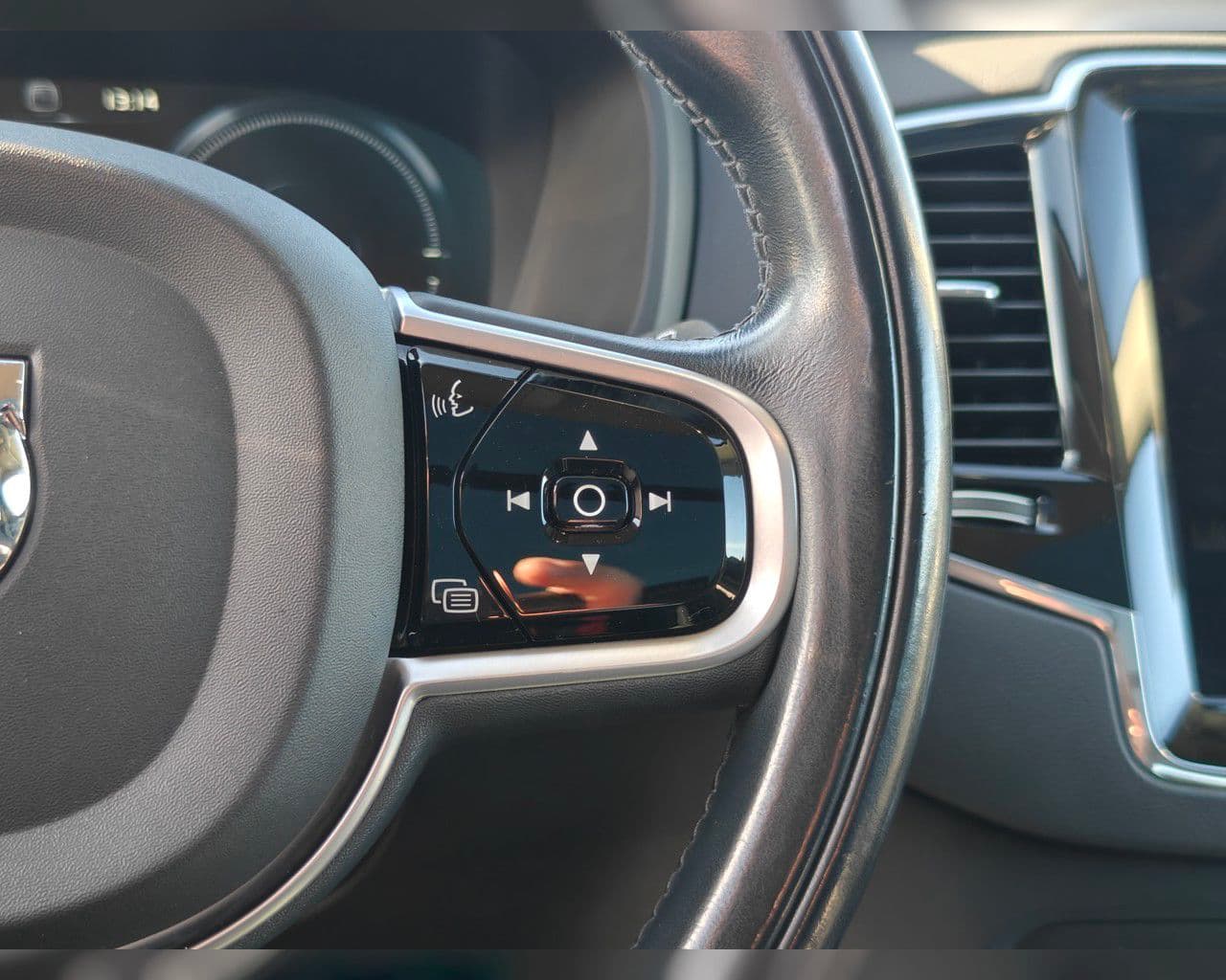 2020 Volvo XC90