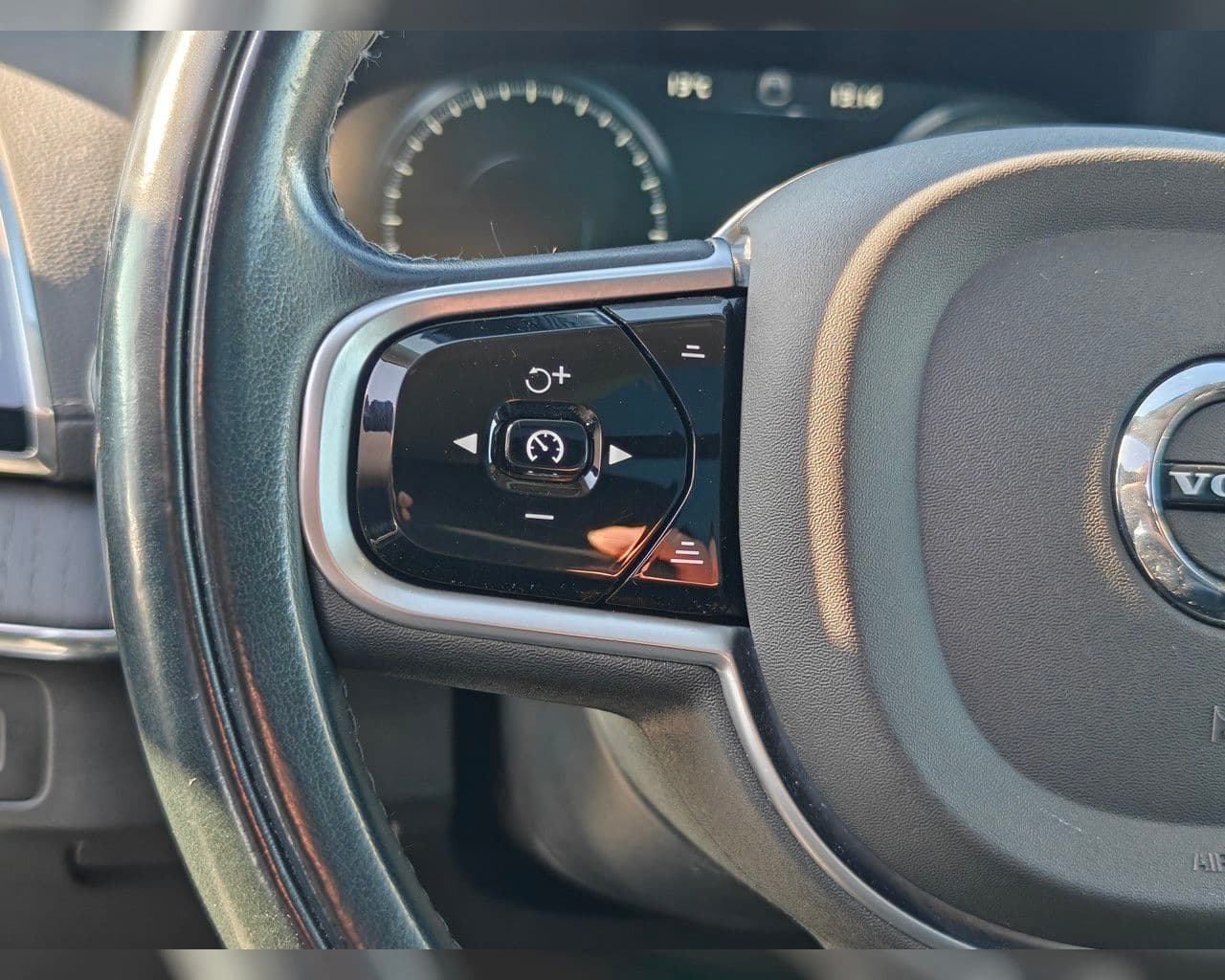 2020 Volvo XC90