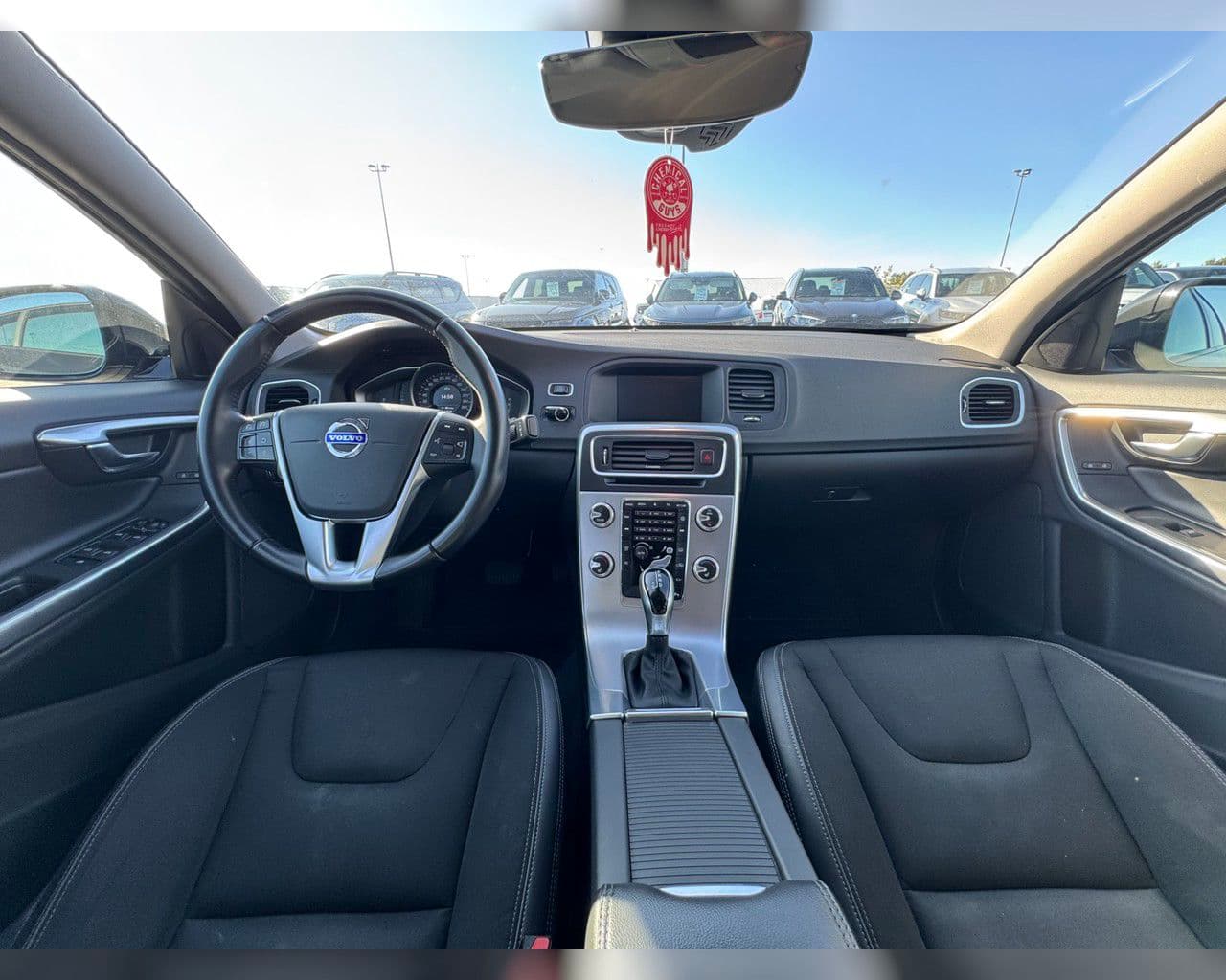 2017 Volvo S60