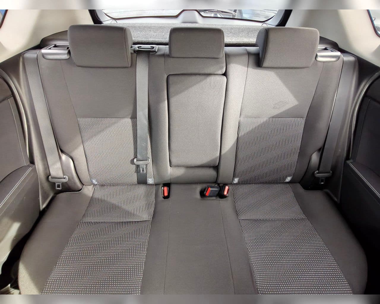 2014 Toyota Auris