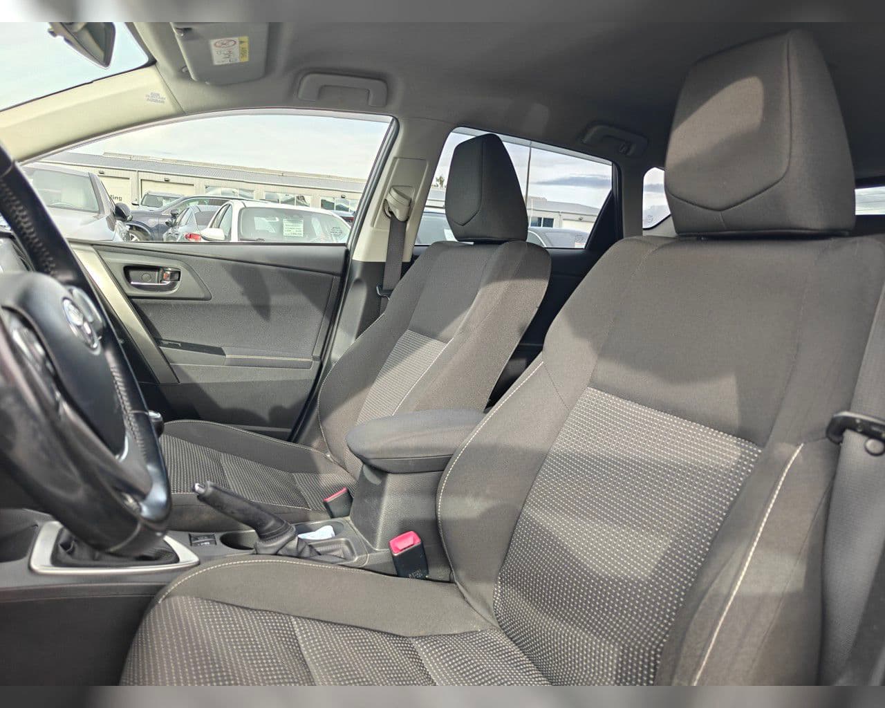 2014 Toyota Auris