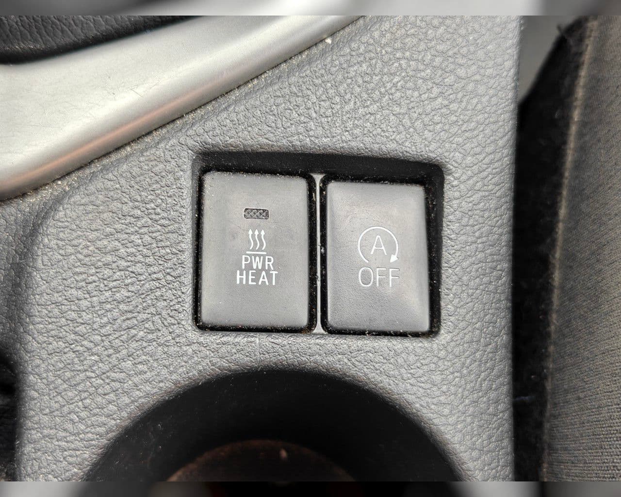 2014 Toyota Auris