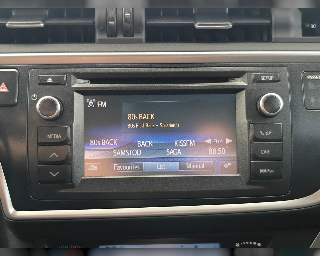 2014 Toyota Auris