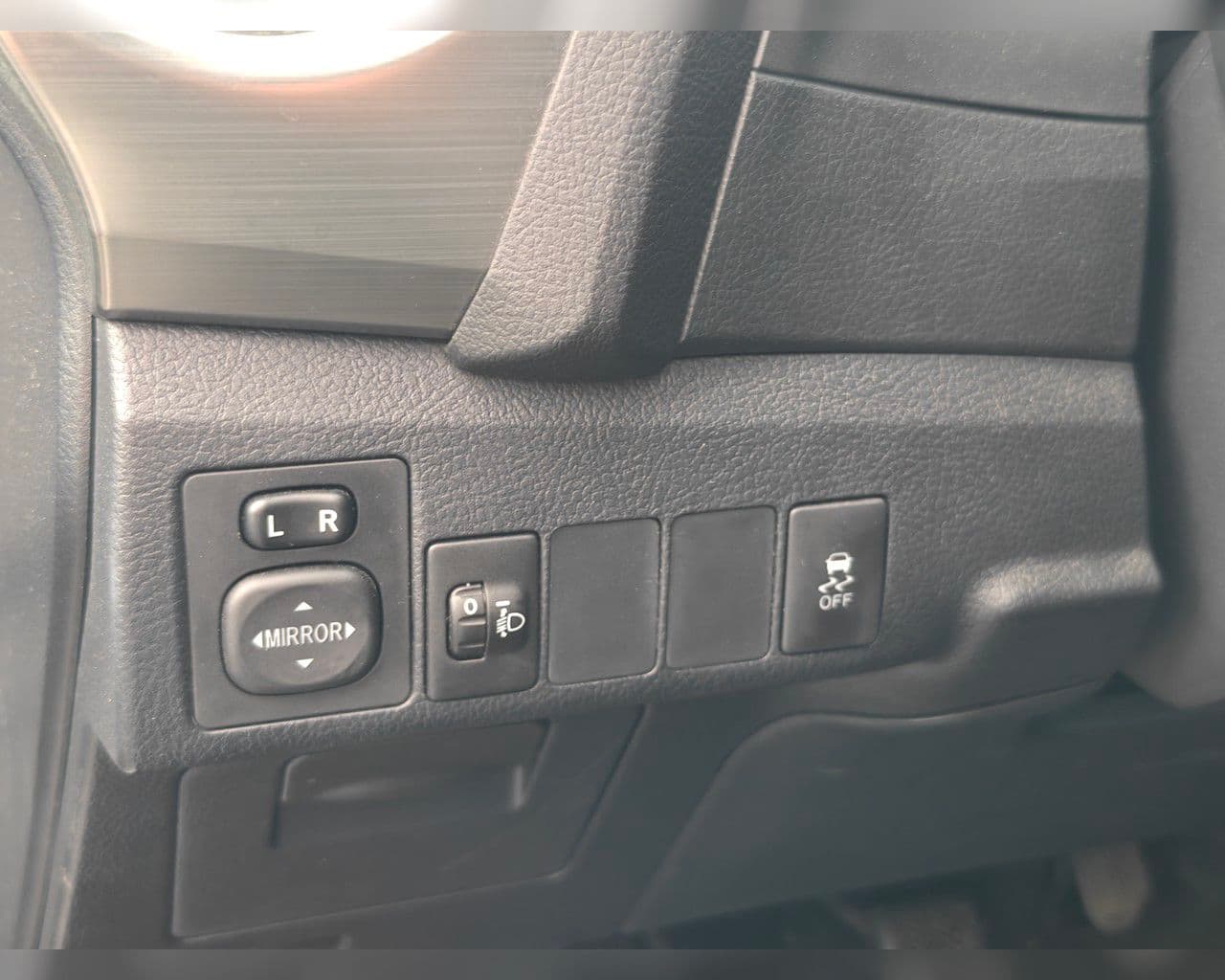 2014 Toyota Auris