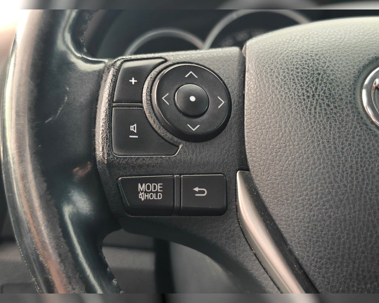 2014 Toyota Auris