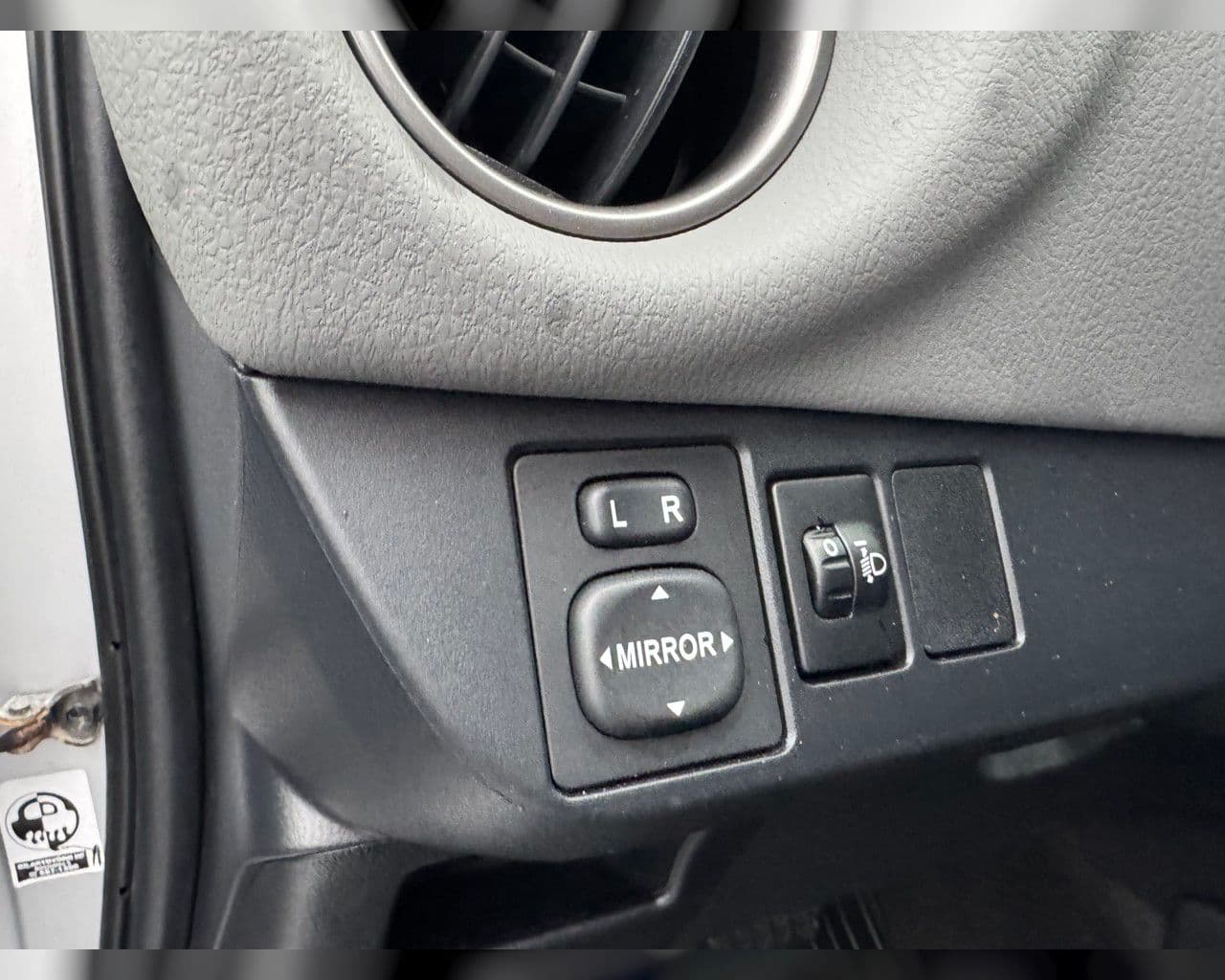 2017 Toyota Yaris