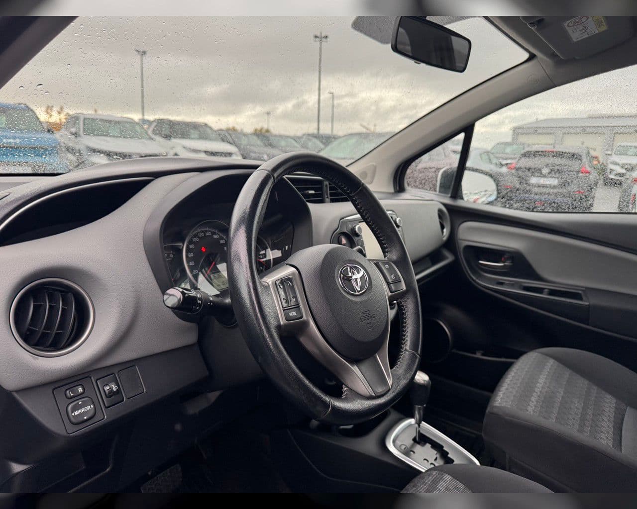 2017 Toyota Yaris