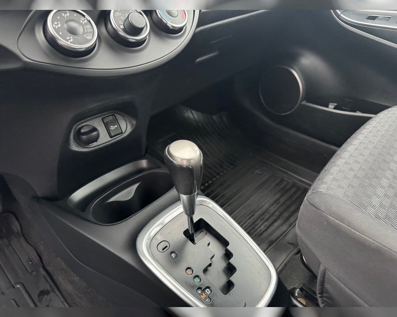 2017 Toyota Yaris
