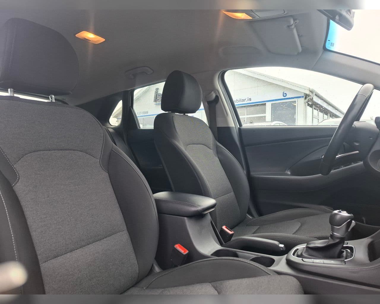 2021 Hyundai i30