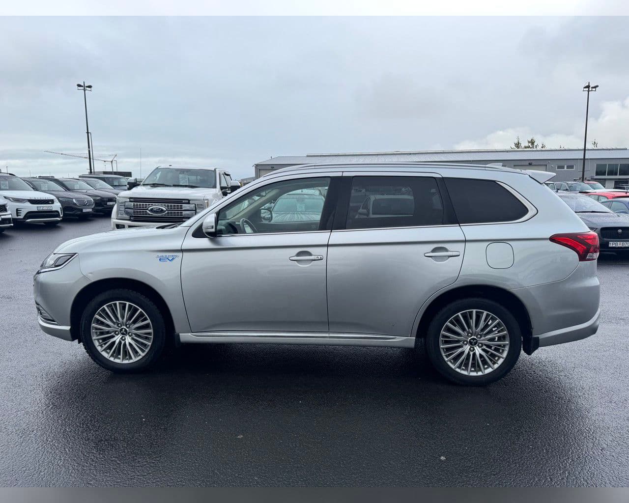 2021 Mitsubishi Outlander