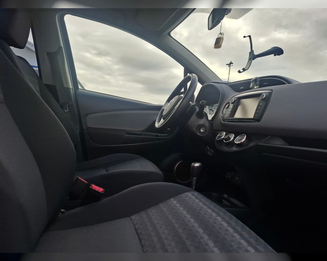 2016 Toyota Yaris