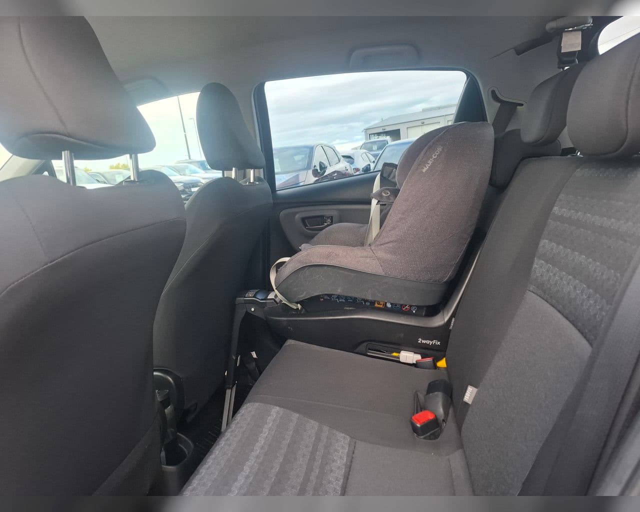 2016 Toyota Yaris