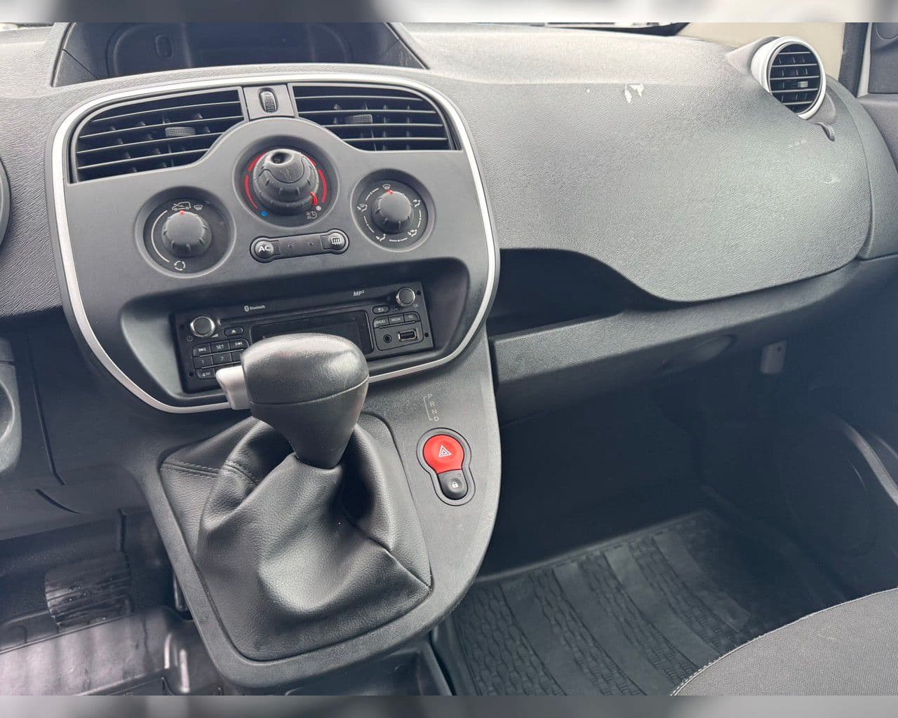 2014 Renault Express