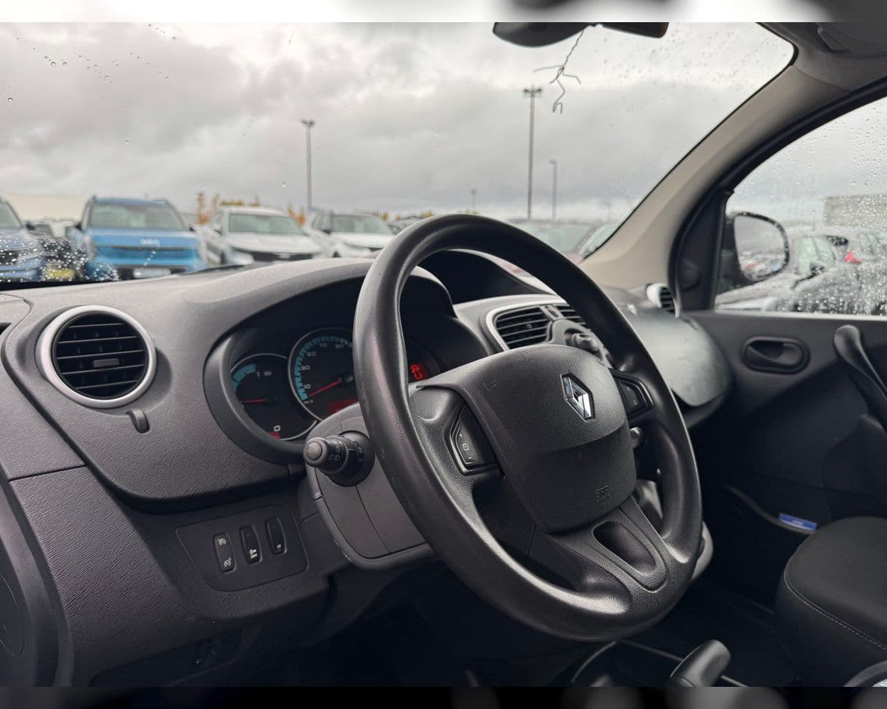 2014 Renault Express
