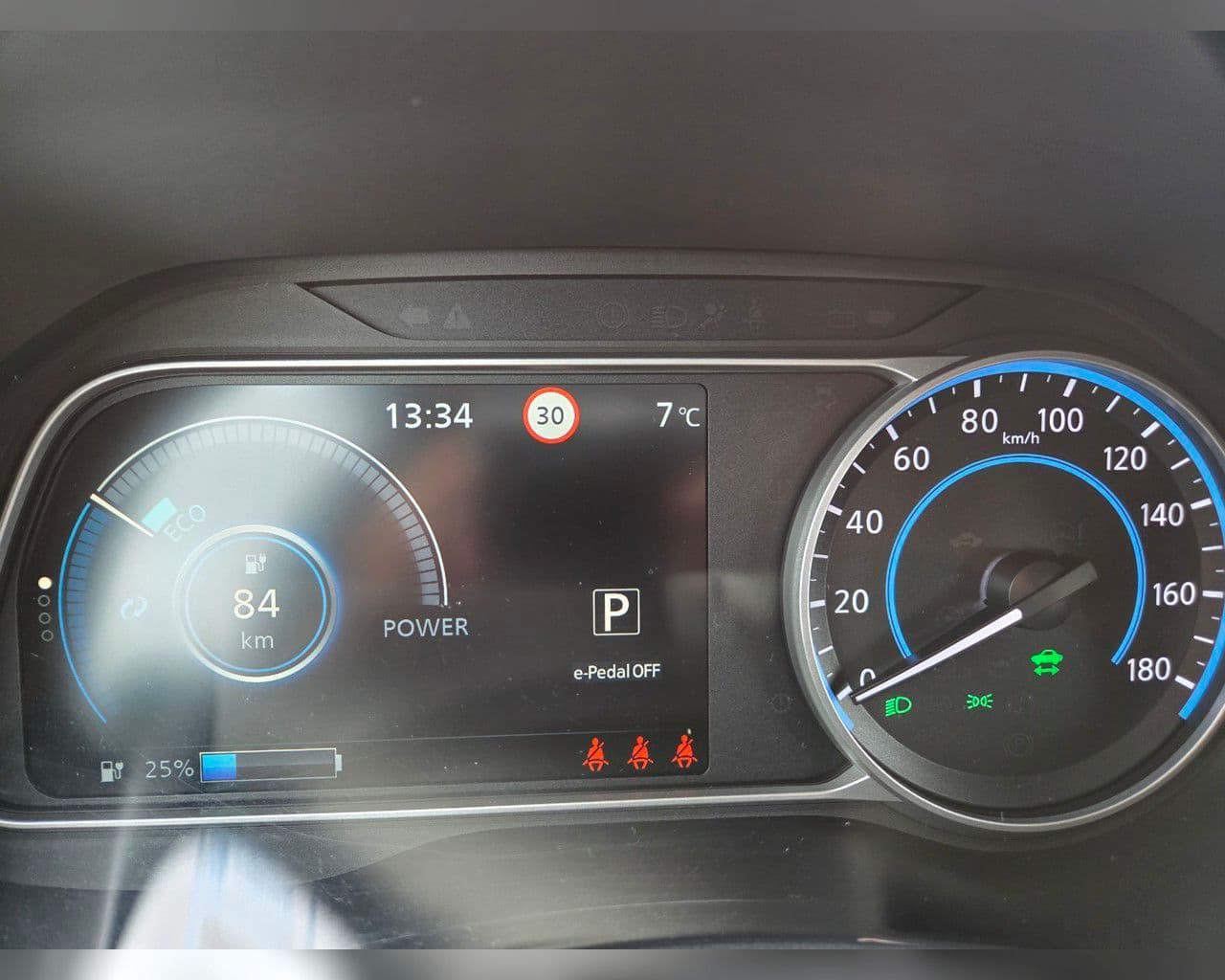 2023 Nissan Leaf