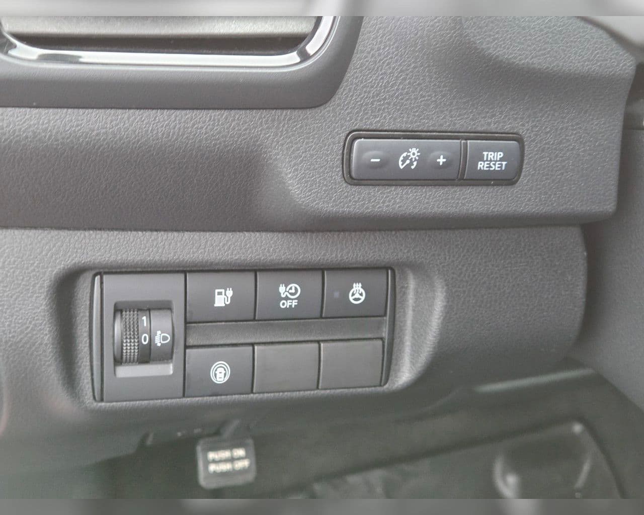 2023 Nissan Leaf