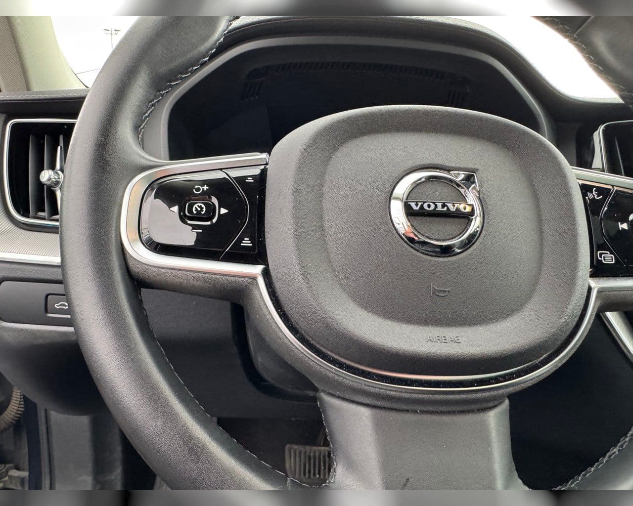 2024 Volvo XC60