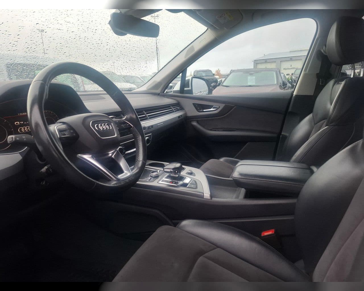 2018 Audi Q7 e-tron