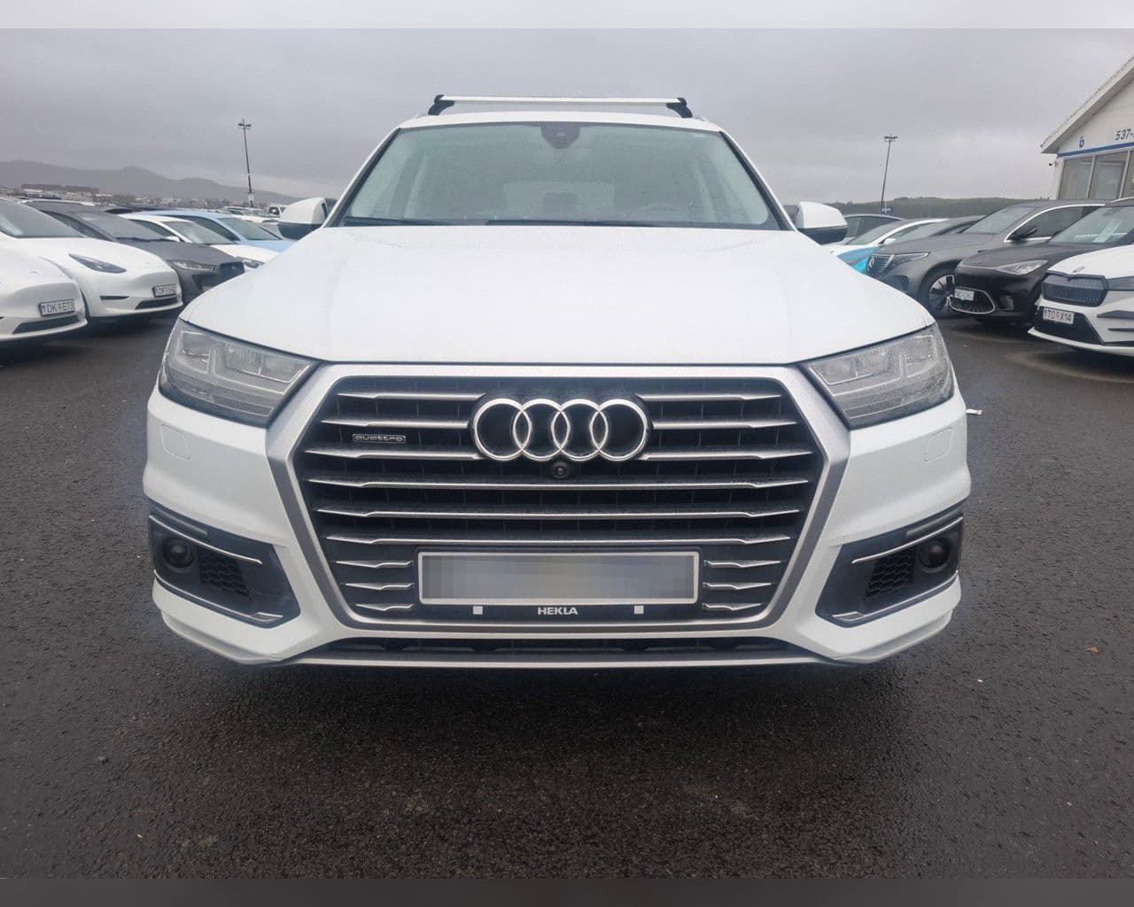 2018 Audi Q7 e-tron