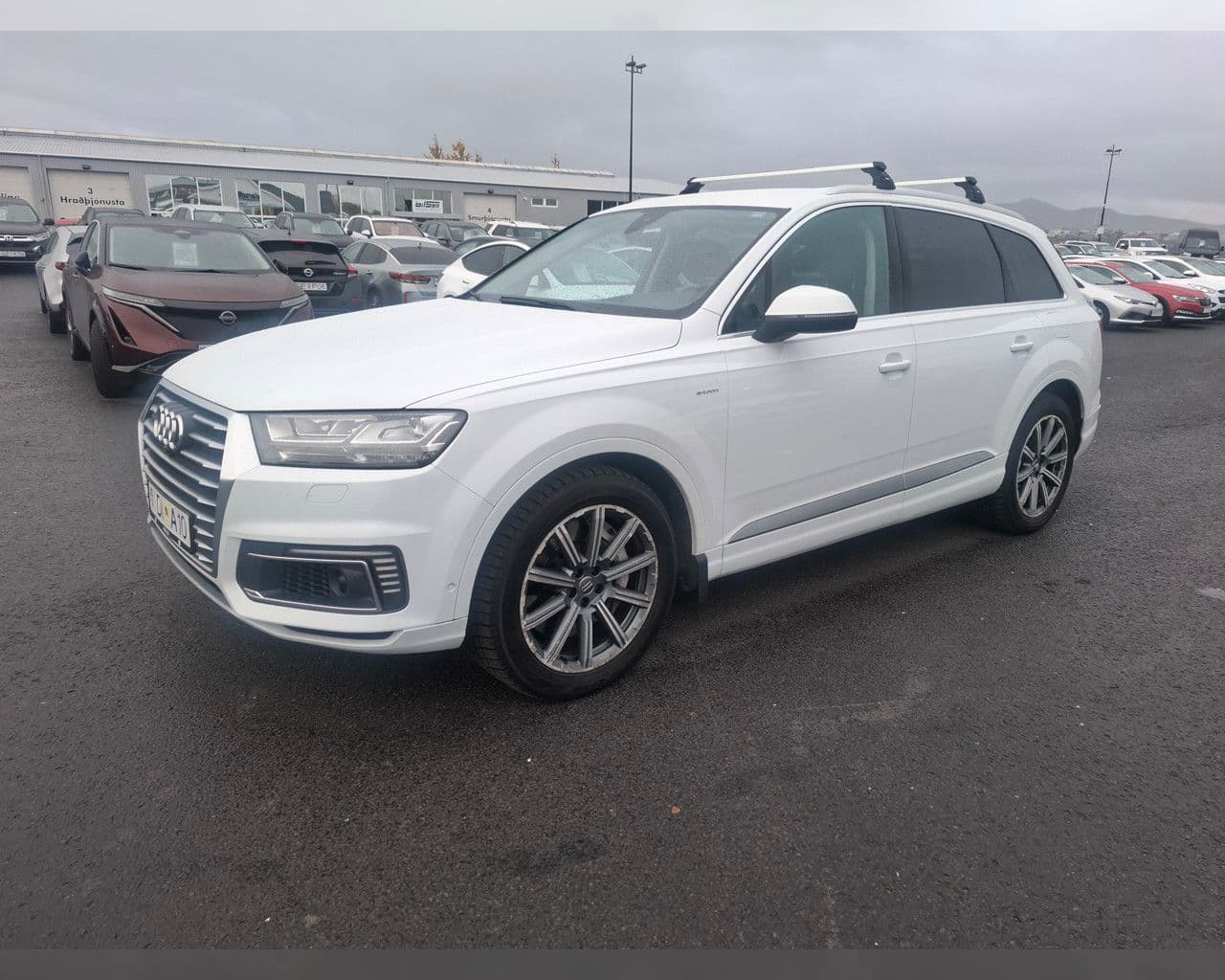 2018 Audi Q7 e-tron