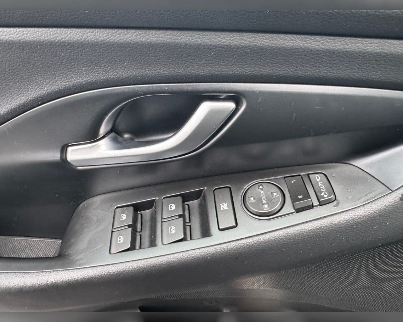 2023 Hyundai i30