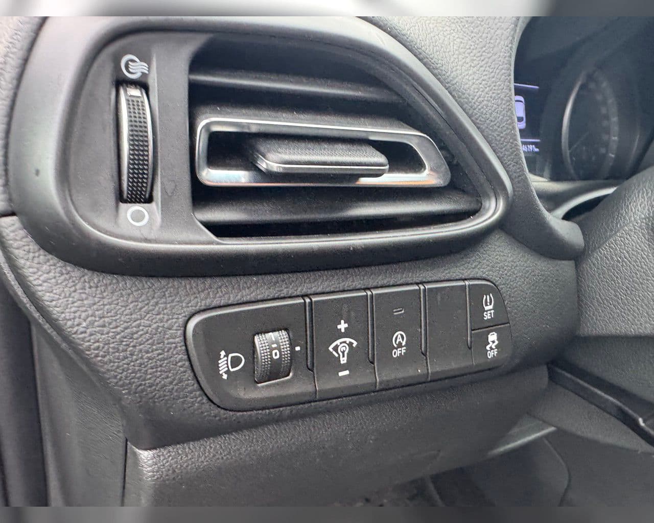 2023 Hyundai i30