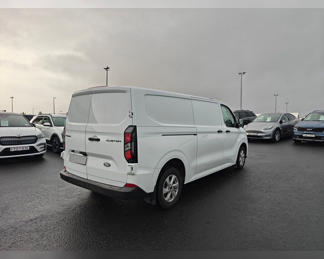 2025 Ford Transit Custom