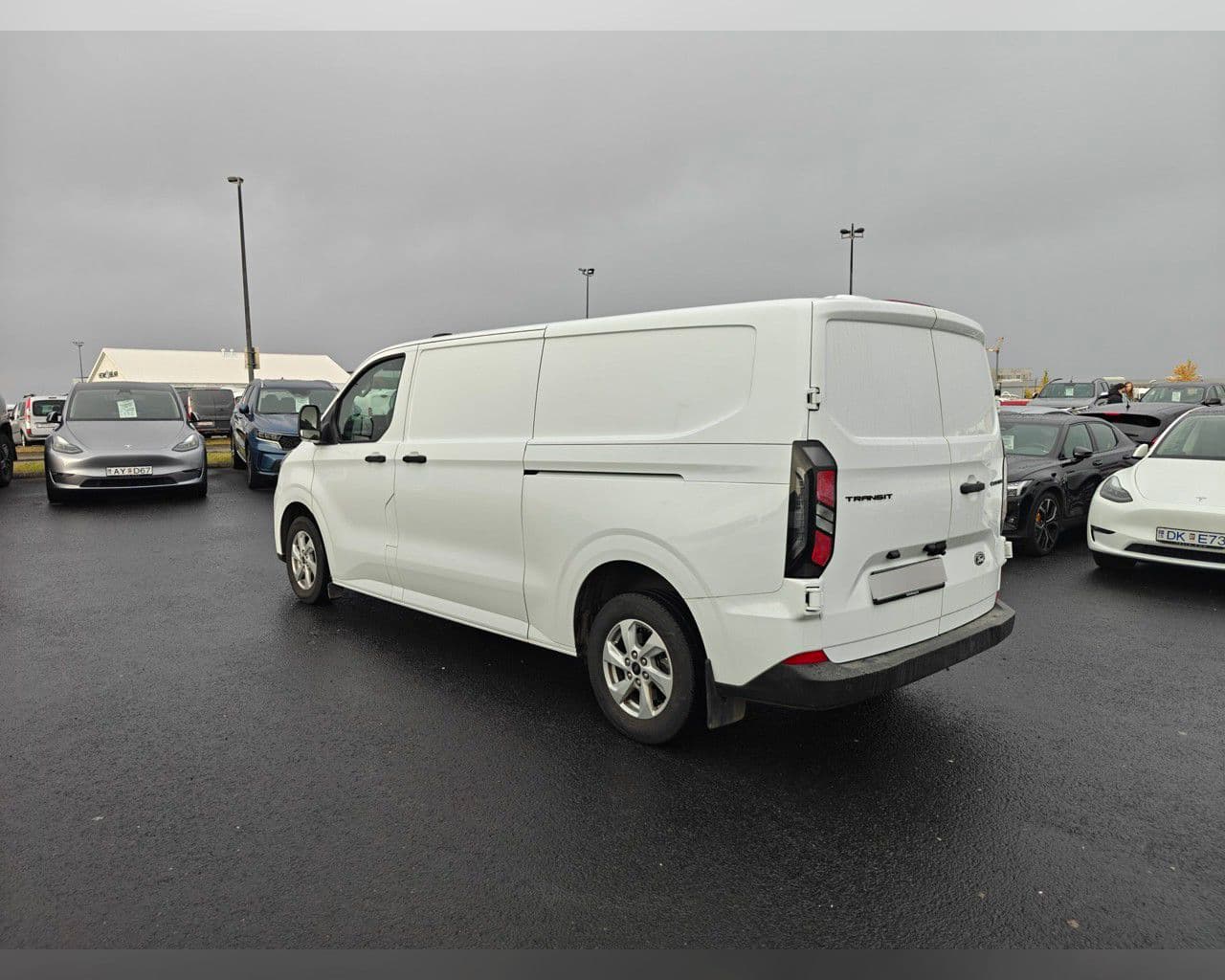 2025 Ford Transit Custom