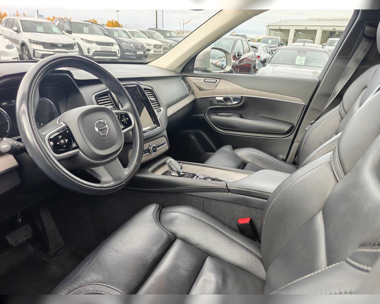 2020 Volvo XC90